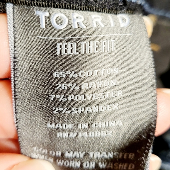 Torrid Bombshell Skinny Jeans Women’s Plus Size 22S Premium Stretch - Picture 14 of 14